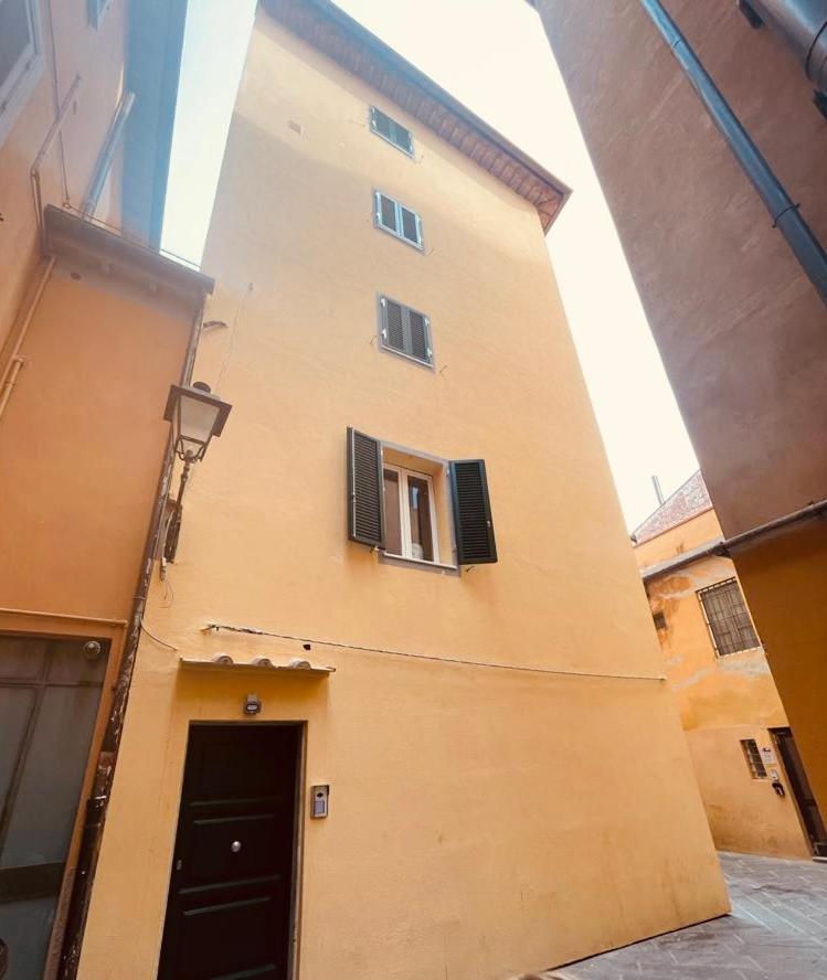 San Ranieri Tiny Tower Apartamento Pisa Exterior foto